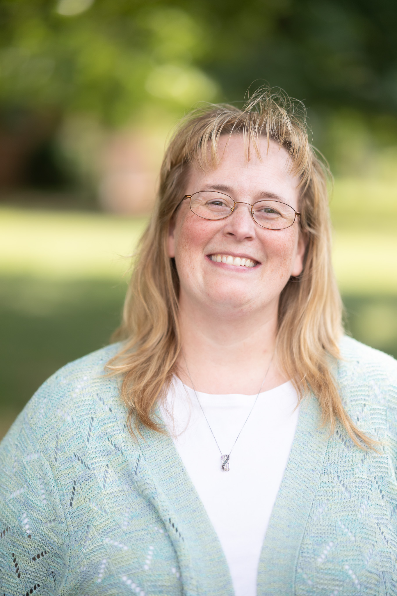 Heidi Leonard's headshot